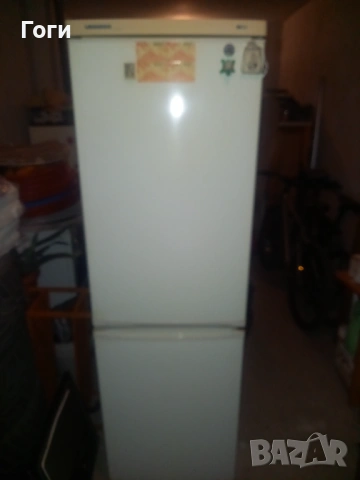 Хладилник с фризер плюс керамична печка 