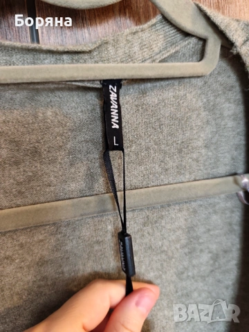 Zavanna нова с етикет дълга жилетка с брошка, снимка 6 - Жилетки - 53724927