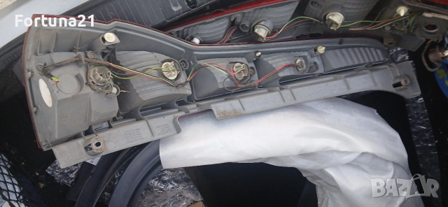 Honda CRV, CR-V - десен стоп оригинален, снимка 2 - Части - 53864028