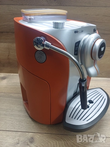 Продавам кафемашина Saeco Odea TYPE SUP 031OR, снимка 3 - Кафемашини - 53066143