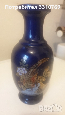 Красиви порцеланови вази с много кобалт и злато. , снимка 5 - Вази - 52511832