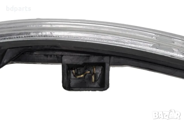 Десен мигач за странично огледало, Led, Skoda Octavia, Superb, снимка 5 - Части - 56142827