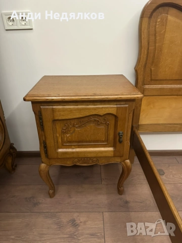 Kомплект масивни дъбови мебели за спалня стил Louis XV, снимка 3 - Спални и легла - 53137244