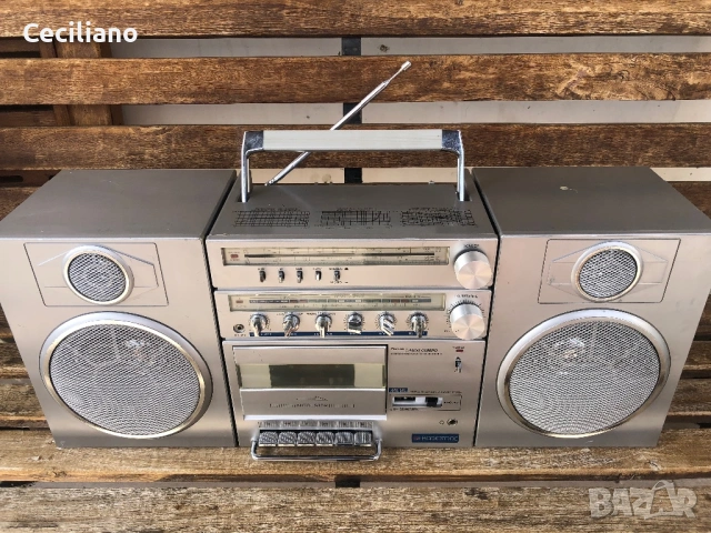 Радиокасетофон RADIOTONE (Germany)  mini compo-RCX 7 Работещ на радио и касета!