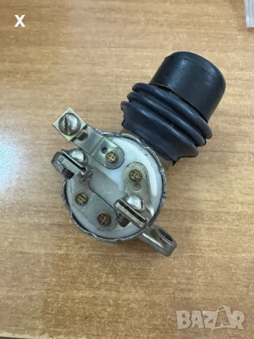 П53А КРАЧЕН КЛЮЧ УАЗ ГАЗ ЗИЛ НОВ ОРИГИНАЛЕН