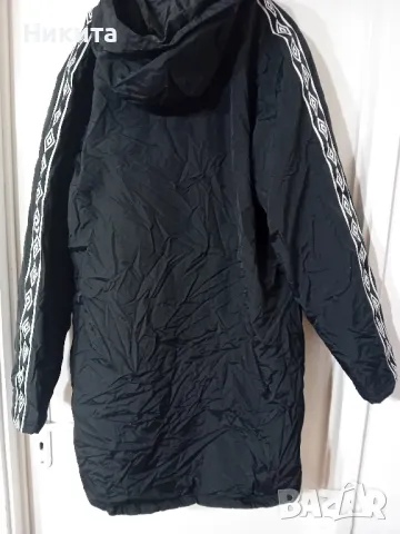 Umbro-шушлякова шуба под коляното-L, снимка 2 - Спортни дрехи, екипи - 48145059