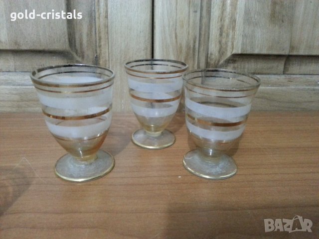 Стари стъклени чашки за ракия , снимка 5 - Антикварни и старинни предмети - 36017336