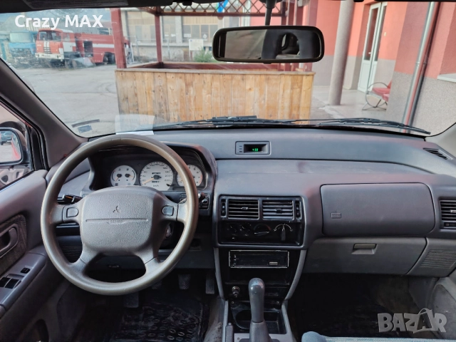 Mitsubishi space runner , снимка 6 - Автомобили и джипове - 48478912