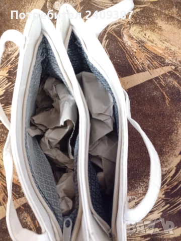 Дамски чанти, снимка 7 - Чанти - 51837381