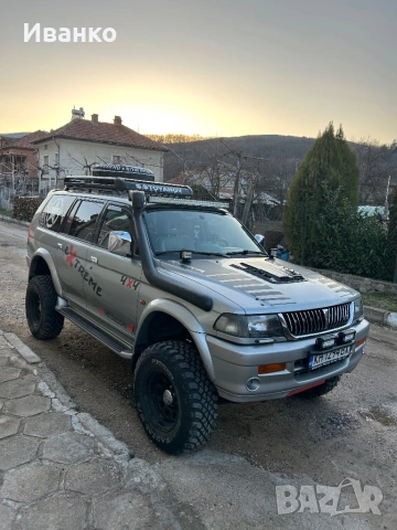 Mitsubishi pajero sport 3.0 v6 ръчка, снимка 3 - Автомобили и джипове - 53304003