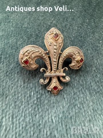 Сребърна брошка със злато и гранати №7525