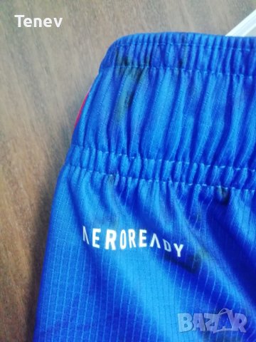 Manchester United Human Race Adidas нови оригинални дамски шорти къси гащи Манчестър Юнайтед Адидас , снимка 9 - Къси панталони и бермуди - 41499939