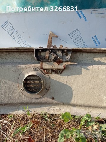 Трабант декоративна решетка , снимка 2 - Части - 41886666