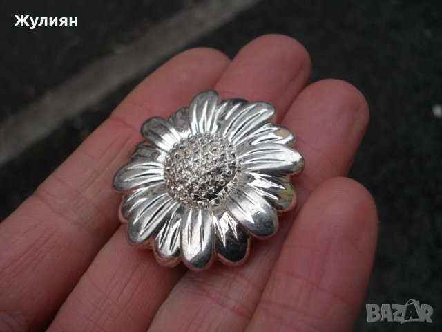 СТАРА ПОСРЕБРЕНА БРОШКА ЦВЕТЕ, снимка 2 - Антикварни и старинни предмети - 39374040