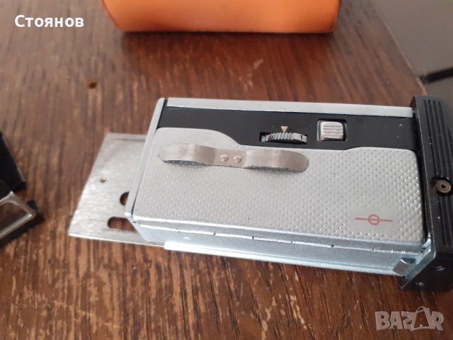 Фотоапарати Киев 30,Киев 303 СССР, снимка 6 - Фотоапарати - 44224751