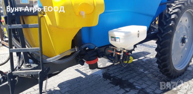 Прикачни пръскачки 3000л 18 м. крила, снимка 3 - Селскостопанска техника - 39076342