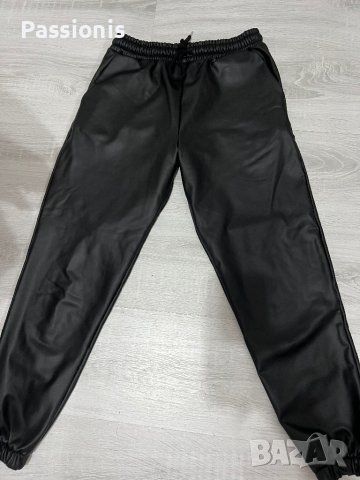 Кожено долнище