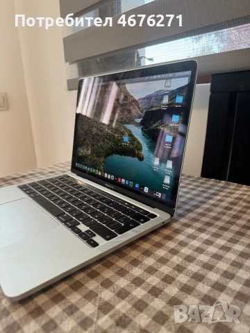 MacBook Pro 13” (2022) Apple M2 / 8GB RAM / Silver – отлично състояние, снимка 2 - Лаптопи за работа - 52770380