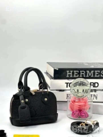 Чанти Louis Vuitton , снимка 10 - Чанти - 53587409