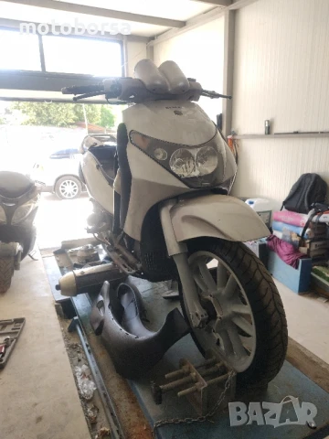 Piaggio Beverly 200 На ЧАСТИ , снимка 3 - Части - 50842811