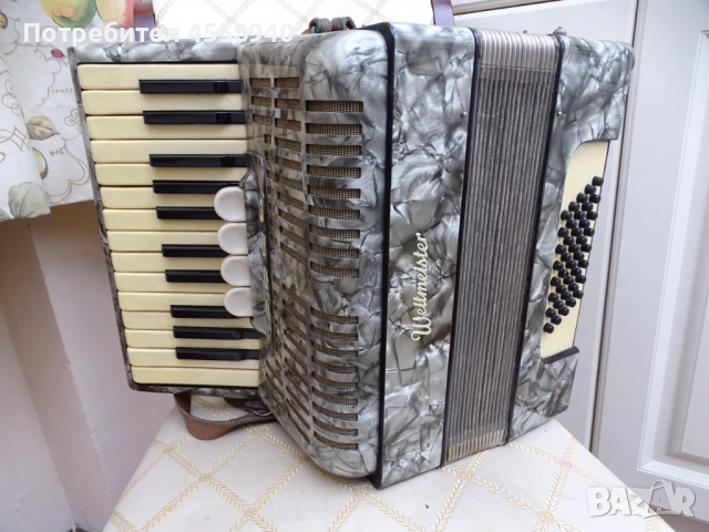 Акордеон Weltmeister – винтидж украса, декор - дом или заведение