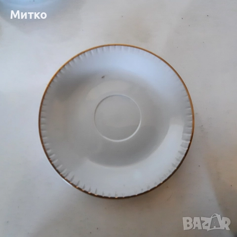 Сервиз за кафе от финен костен порцелан , снимка 5 - Сервизи - 52710181