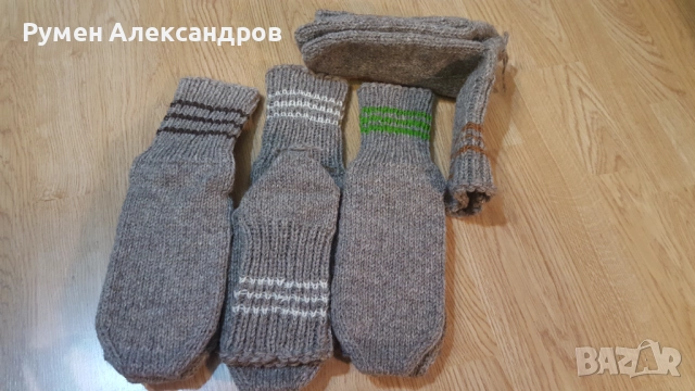 Домашни вълнени чорапи, шапки и терлици ръчна изработка, снимка 4 - Мъжки чорапи - 41689558