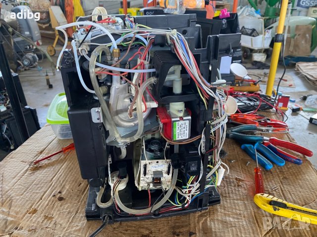 №13 Евтини Части - Delonghi Perfecta Capuccino ESAM5500.S, снимка 6 - Кафемашини - 44149803