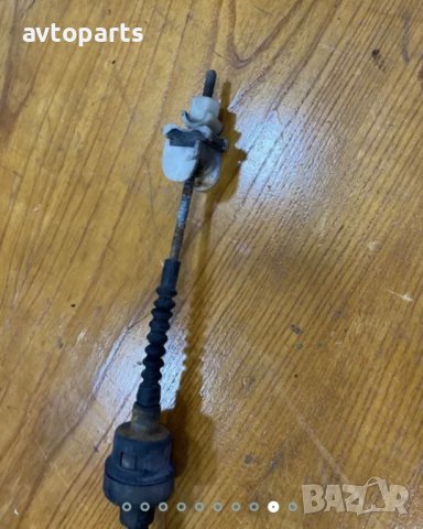 Fiat 500 2011година 1.2i Жила преден капак и съединител, снимка 8 - Части - 40380633