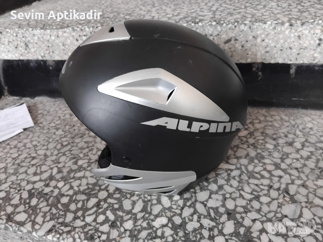 Оргинална ски каска Alpine, снимка 4 - Зимни спортове - 53815664