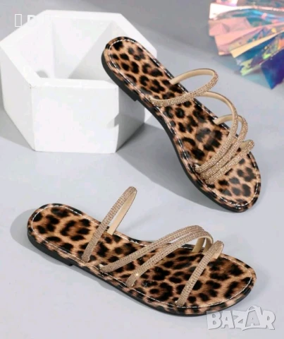 нови чехлички с камъни 37.5/38, снимка 2 - Сандали - 50512918
