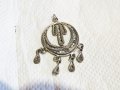 Старинен сребърен амулет филиран, накит, муска за плодовитост  - дарете любов и радост , снимка 1 - Колиета, медальони, синджири - 34220882