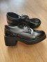 Лачени обувки , снимка 1 - Дамски ежедневни обувки - 41555810