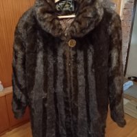 Дамско палто, снимка 1 - Палта, манта - 34725397