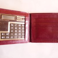 Стар портфейл с калкулатор кожен портмоне за пари карти ретро елка, снимка 1 - Други ценни предмети - 44501080