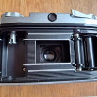 стар фотоапарат Zeiss Ikon: Contina Ib (526/24) (1956), снимка 12 - Фотоапарати - 39432565