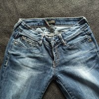 Armani jeans , снимка 1 - Дънки - 40203224