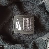 Детско яке Nike, снимка 3 - Детски якета и елеци - 41555570