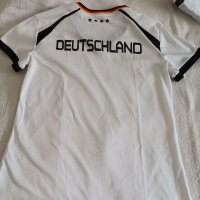 Тениска Йозил Адидас,Adidas, Германия , снимка 10 - Фен артикули - 24717389