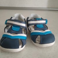 сандали Ponki - 20 номер, снимка 2 - Бебешки обувки - 42541226