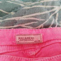 Дамски панталон Pull&Bear, снимка 2 - Панталони - 44589550