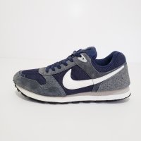 NIKE MD RUNNER 629337 Оригинални Маратонки Велур Мрежа 42.5-43 27см, снимка 2 - Маратонки - 42571738