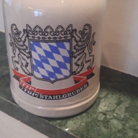 Немска керамчна халба за бира   с вместимост 0.500 мл.Брандирана с надпис TIP TOP.Неизползвана  , снимка 3 - Други - 36048500