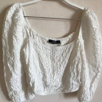 Bershka блуза, снимка 2 - Блузи с дълъг ръкав и пуловери - 42708016