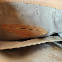 дамска чанта Louis Vuitton , снимка 5 - Чанти - 36344337
