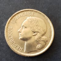 Монета. Франция. 20 франка. 1952 година., снимка 3 - Нумизматика и бонистика - 35872994