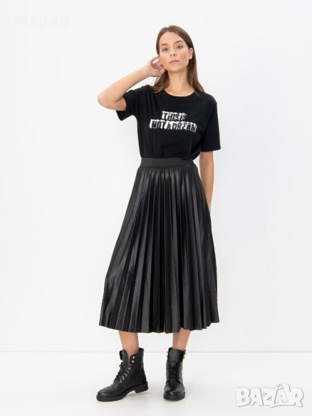 Нова плисирана пола, снимка 1