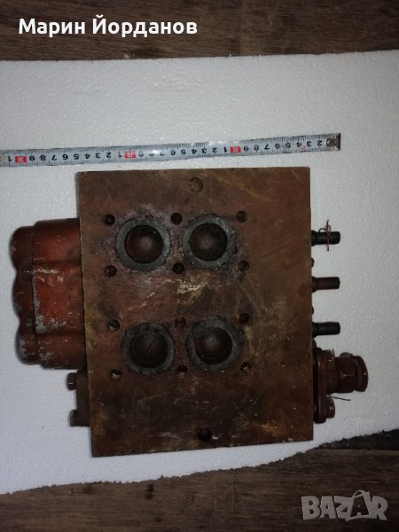 Руски хидравличен разпределител за багер Юмз , снимка 1