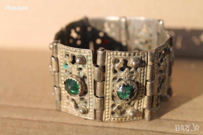 Сребърна възрожденска гривна, снимка 1