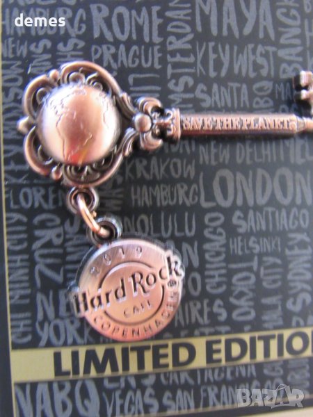 Оригинална метална значка Hard Rock Cafe Копенхаген, Дания, снимка 1